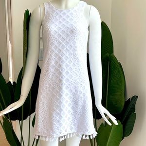 Lilly Pulitzer size XS.